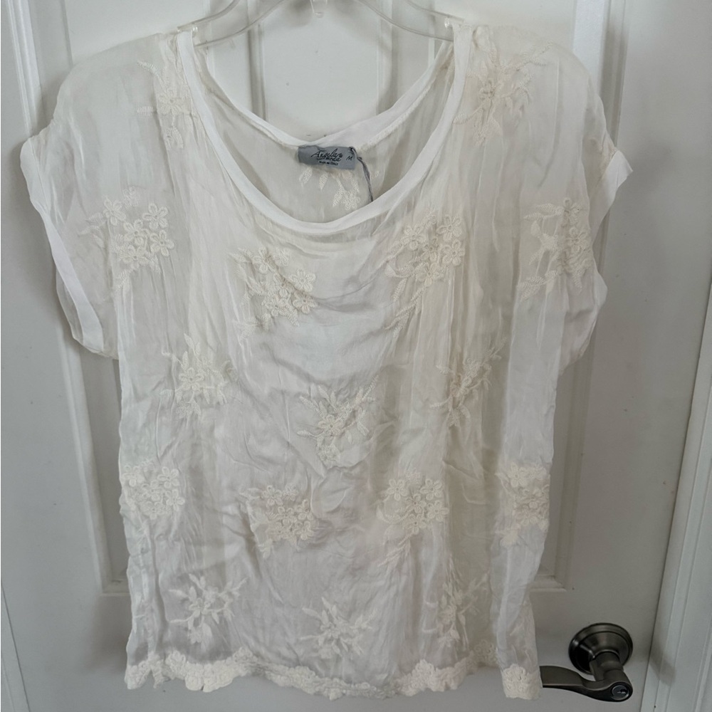 Chic White Floral Women's Blouse